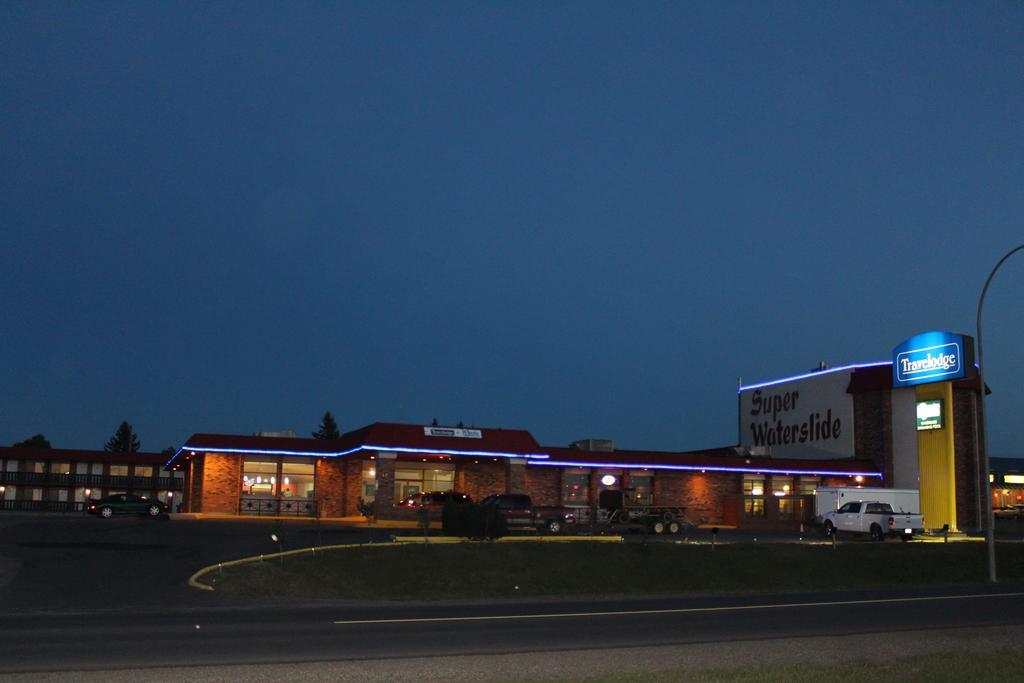 Travelodge By Wyndham Swift Current Esterno foto