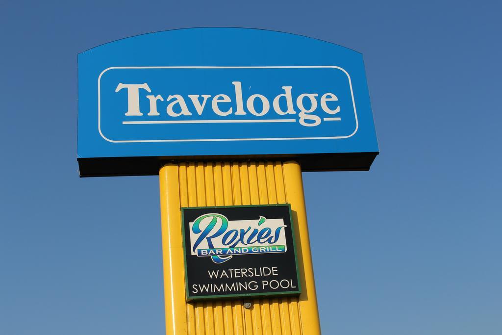 Travelodge By Wyndham Swift Current Esterno foto